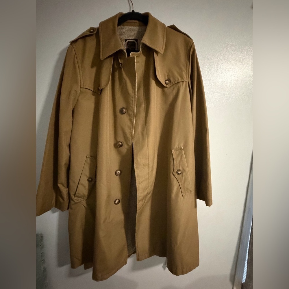 Christian Dior Men's Tan Trench Coat